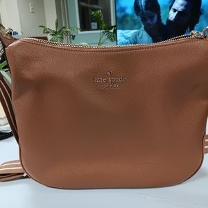 Kate spade crosssbody purse tan 2 different straps with change purse